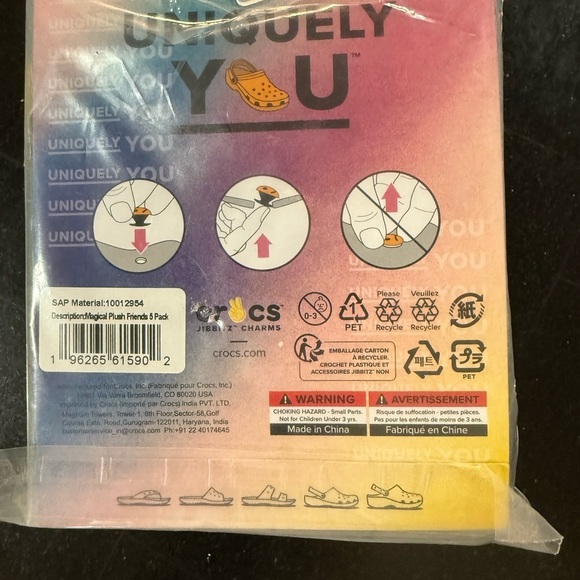 CROCS Jibbitz Holiday Charm Set - Yellow, Red, Green, White - Picture 2 of 2